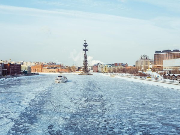 Comment choisir une location de vacances en Crète avec des leçons de danse grecque et des visites de temples antiques?